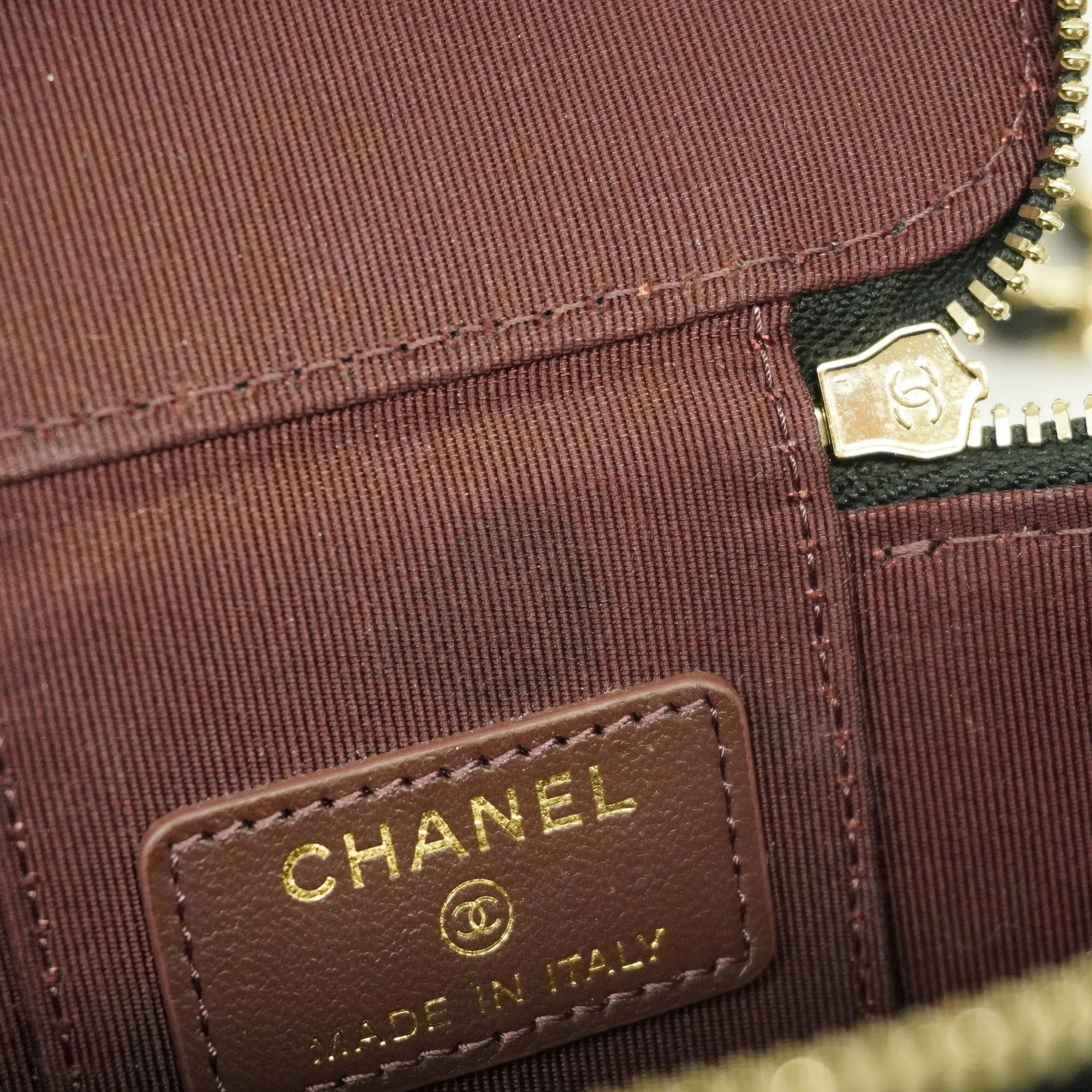 Chanel  Matelasse Vanity Bag Crochet Chain Shoulder Women's Vanity Bag
