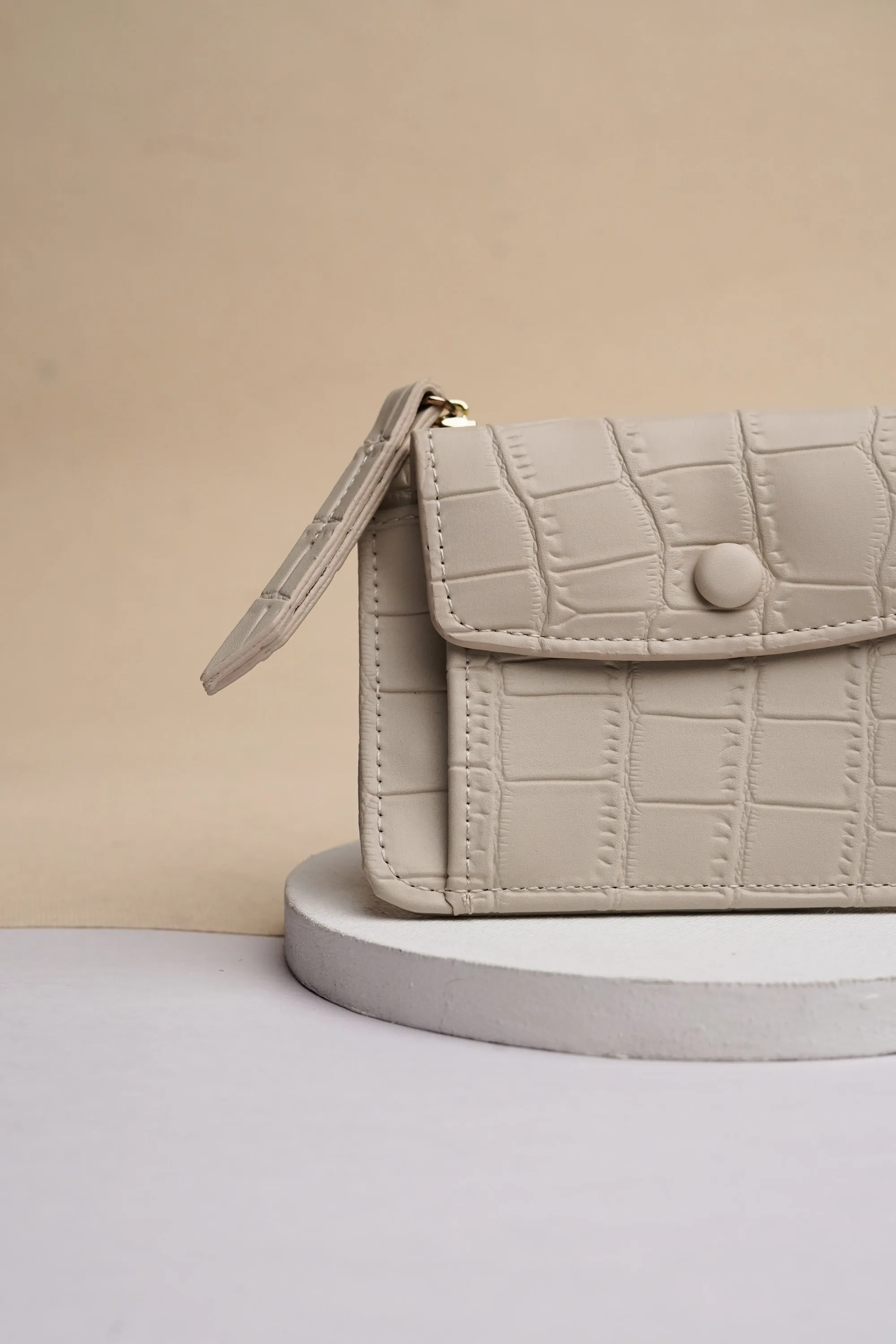 Cloudy White Mini Wallet