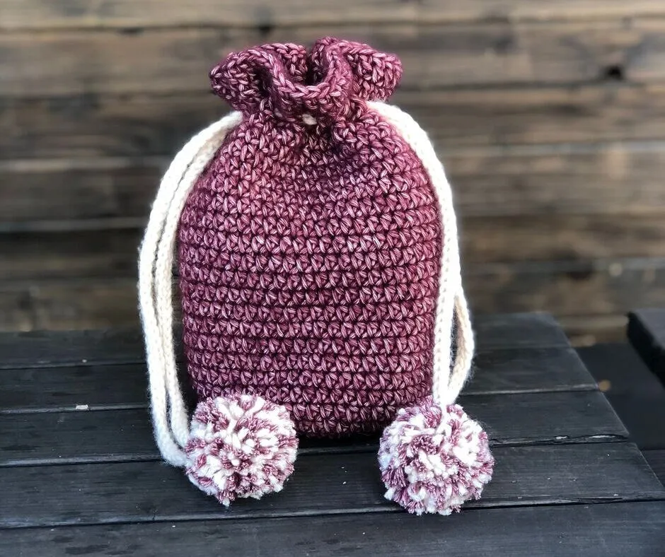 Crochet bag pattern, crochet drawstring pom pom bag pattern, backpack, bag pattern, crochet