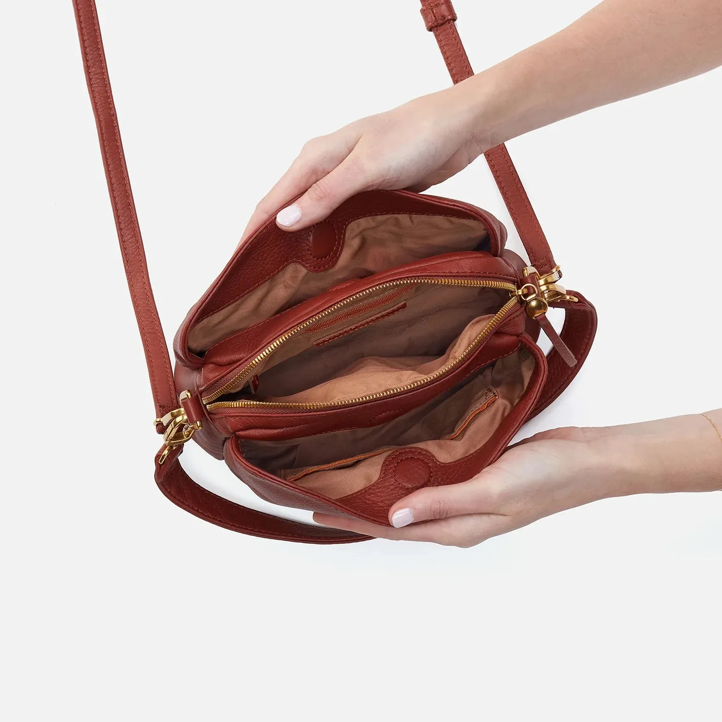 Hobo - Starr Convertible Shoulder Bag - Rust