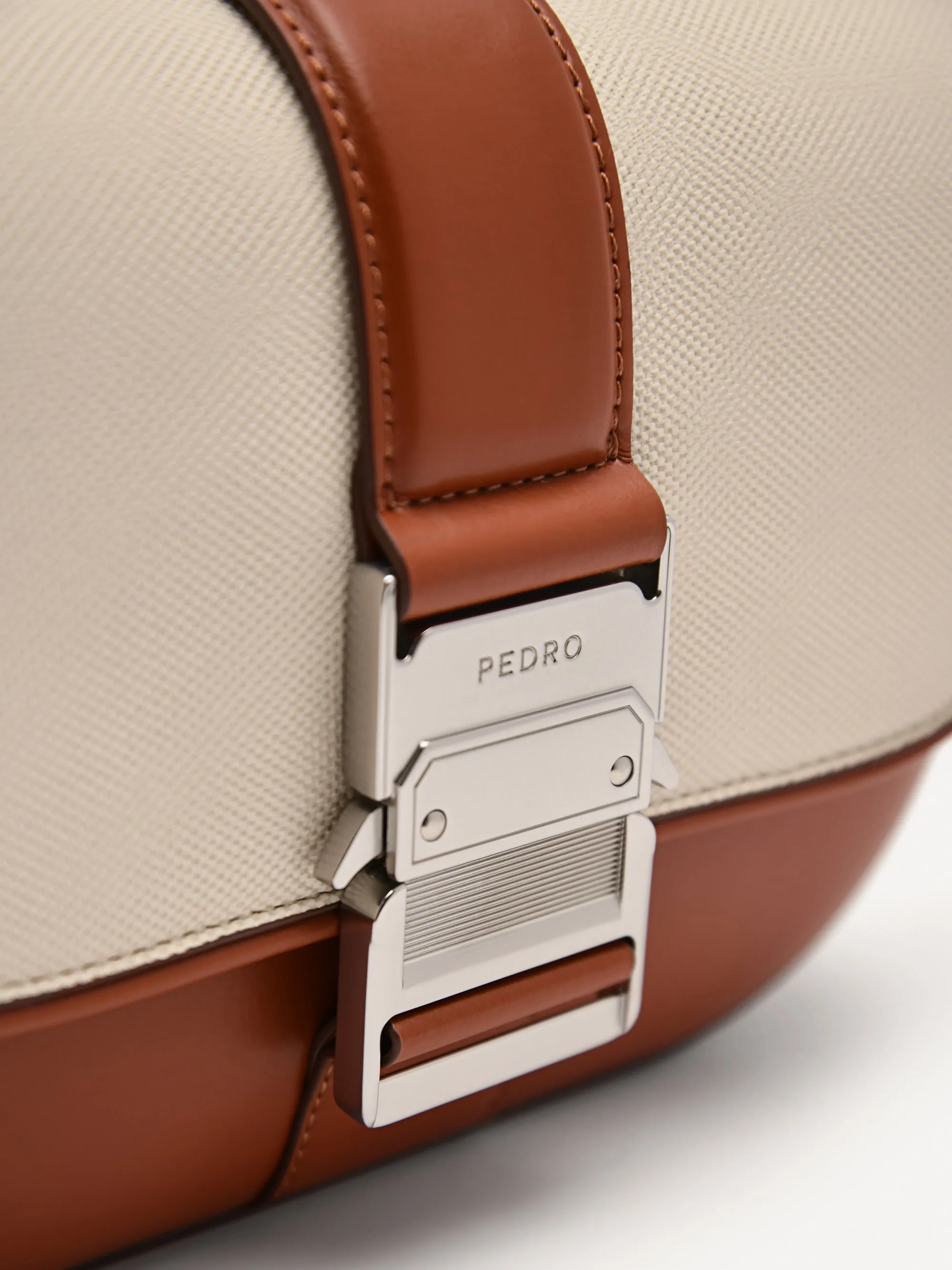Kane Sling Bag
