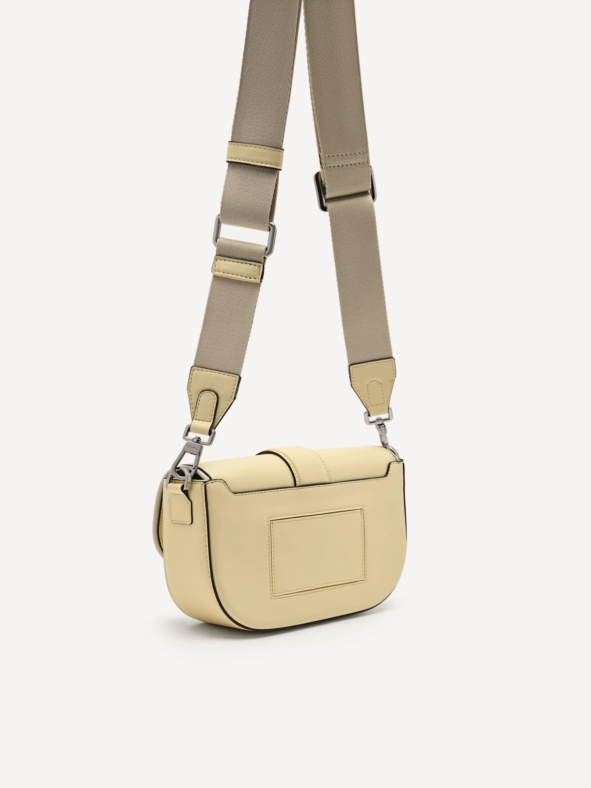 Kane Sling Bag