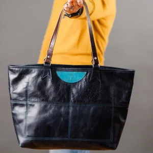 Practically Perfect Collection | Charlotte Shoulder Tote | Navy