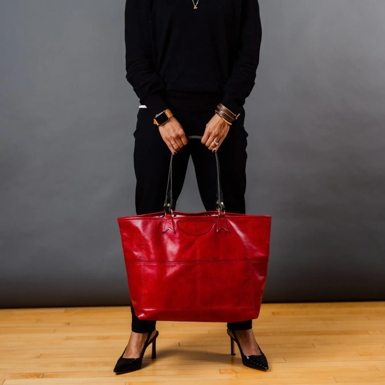 Practically Perfect Collection | Charlotte Shoulder Tote | Navy