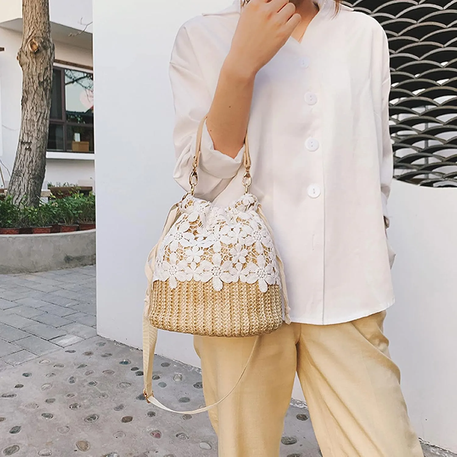 Rcheommo Women Cross Body Bohemian Straw Bag Straw Drawstring Bucket Straw Bag Flower Lace Decor Handwoven Rattan Ba