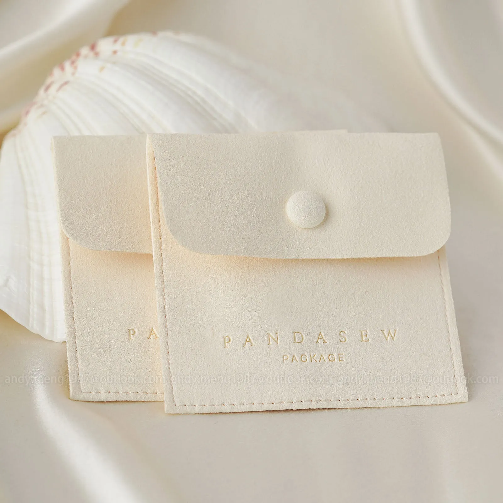 Snap button bags Thicker 08 Microfiber custom earrings packaging Brooch ring gift bags  jewelry packaging 50pcs MCR-081